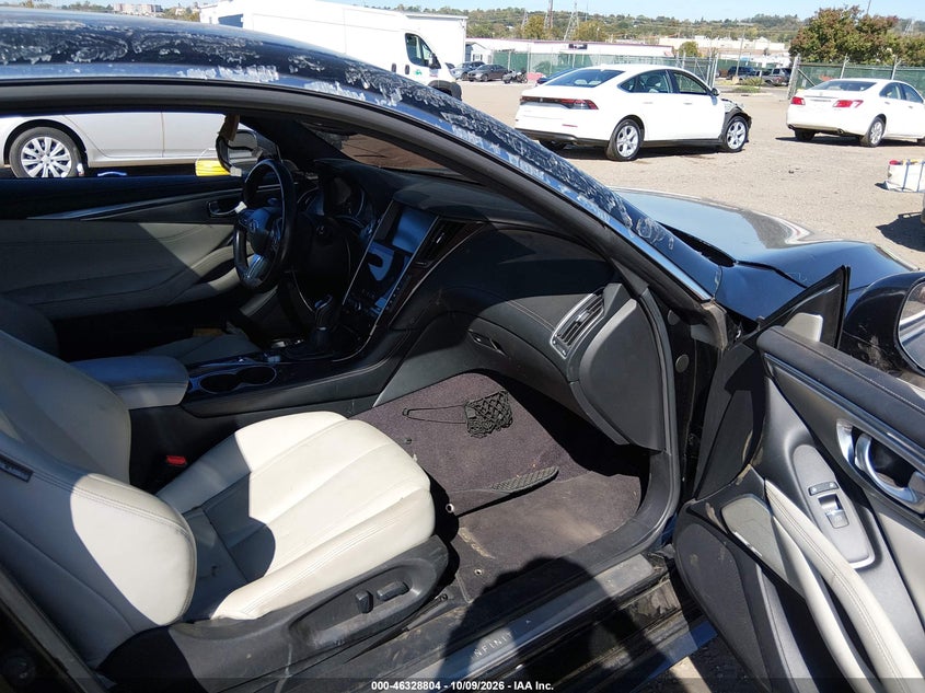 2017 INFINITI Q60 2.0T PREMIUM · Фото 5