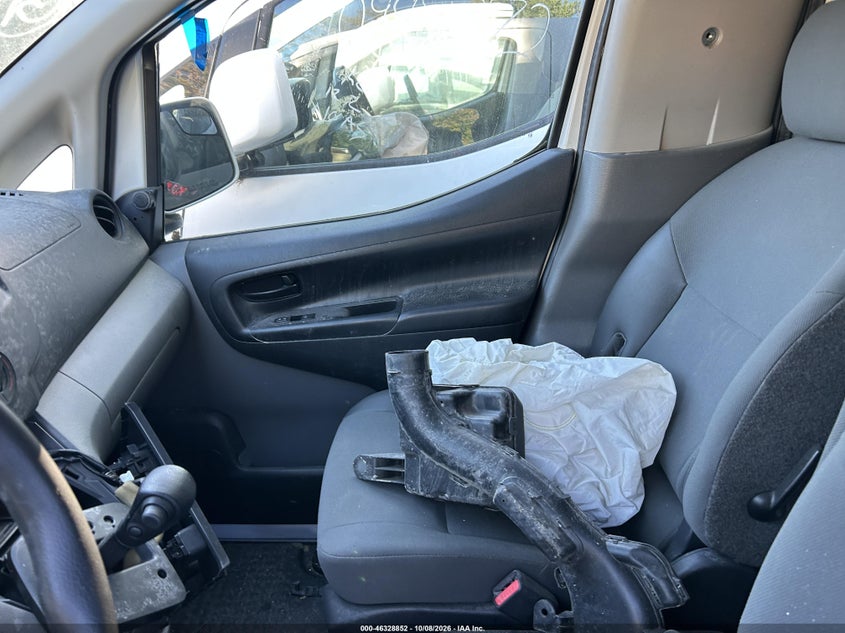 NISSAN NV200 2018 VIN 3N6CM0KN6JK694288