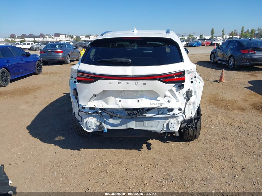 LEXUS NX 450H+ - zdjęcie 17