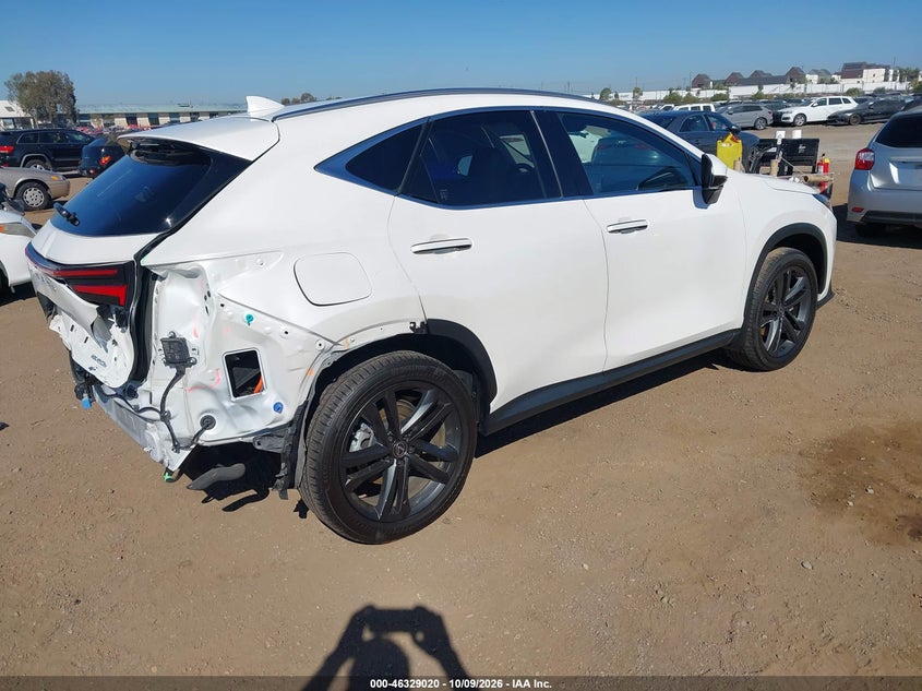 LEXUS NX 450H+ - zdjęcie 4