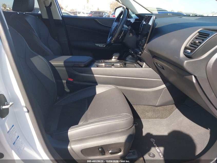 LEXUS NX 450H+ - zdjęcie 5