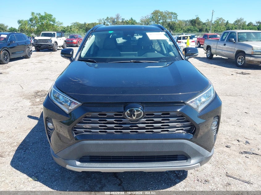 TOYOTA RAV4 - zdjęcie 12
