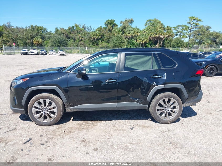 TOYOTA RAV4 - zdjęcie 14