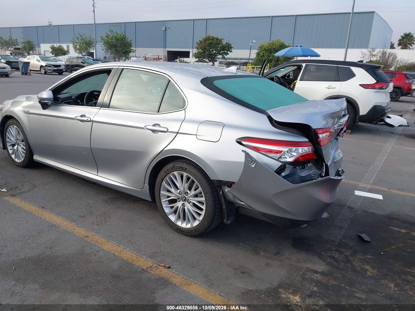 Фото 3 - TOYOTA CAMRY HYBRID