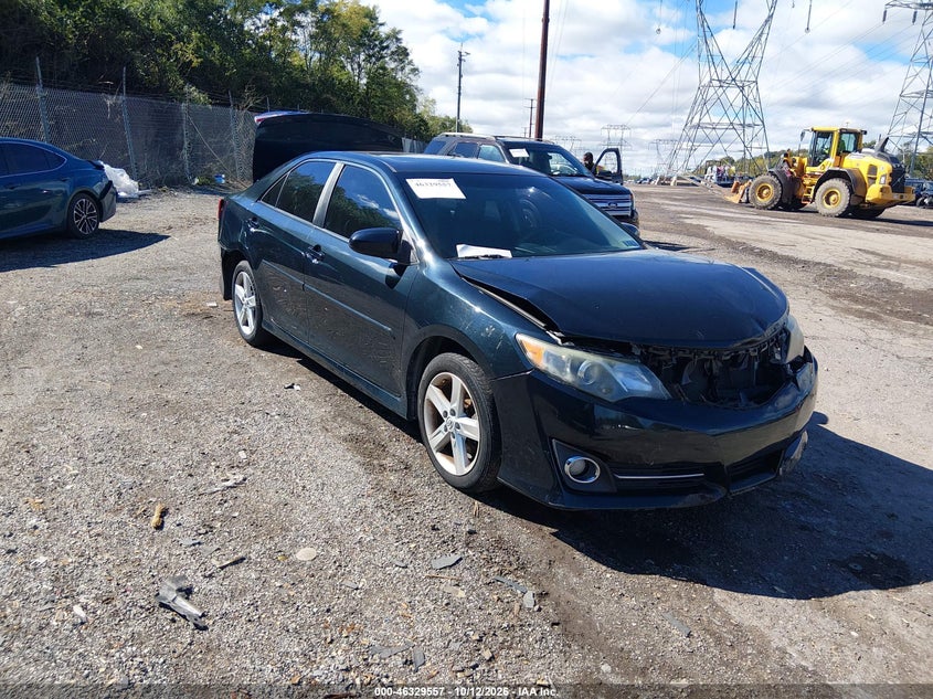 Vin: 4t1bf1fkxeu810074, lot: 46829810, toyota camry se 20141