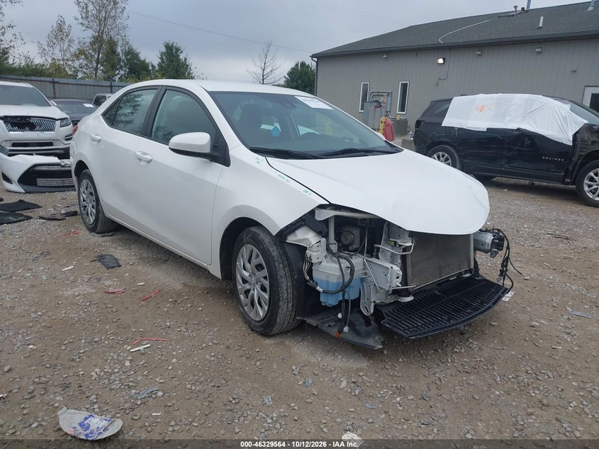 Vin: 2t1burhe7jc072922, lot: 46829817, toyota corolla le 20181