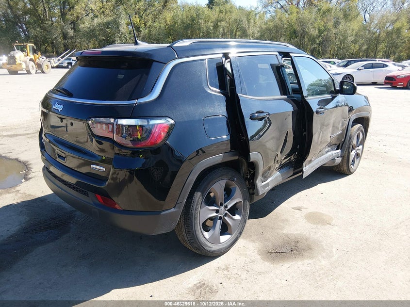 Vin: 3c4njdfb2nt130004, lot: 46829871, jeep compass latitude lux 4x4 20224