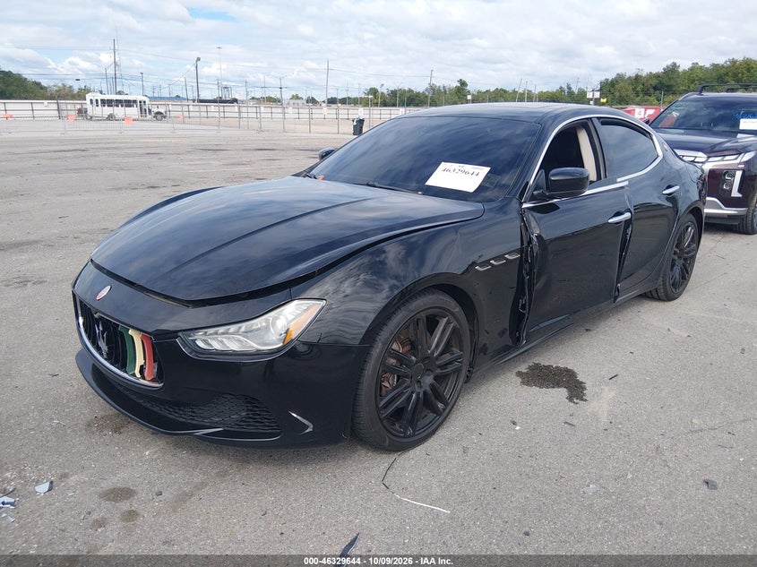 2015 Maserati Ghibli, Left Side, IAAI, VIN ZAM57XSA9F1161445 — photo 2