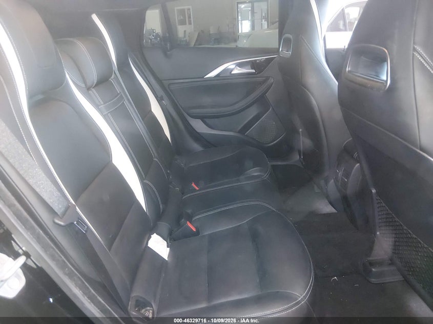 2017 INFINITI QX30 SPORT · Фото 8