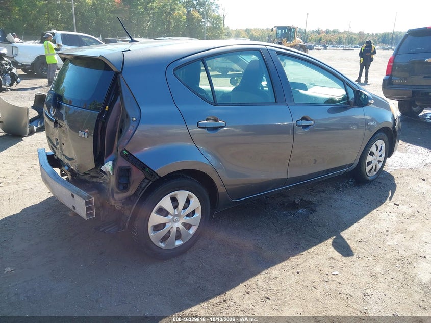 Vin: jtdkdtb31d1035121, lot: 46830069, toyota prius c one 20134