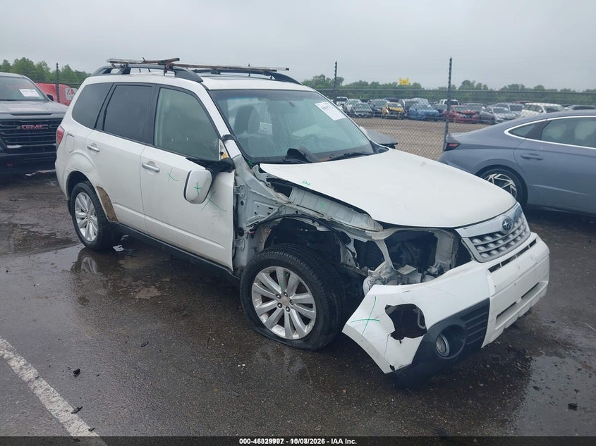 Vin: jf2shbec1ch441630, lot: 46830160, subaru forester 2.5x limited 2012 img_1