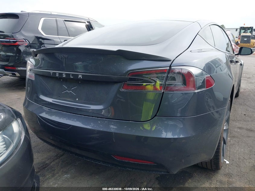 TESLA MODEL S - zdjęcie 16