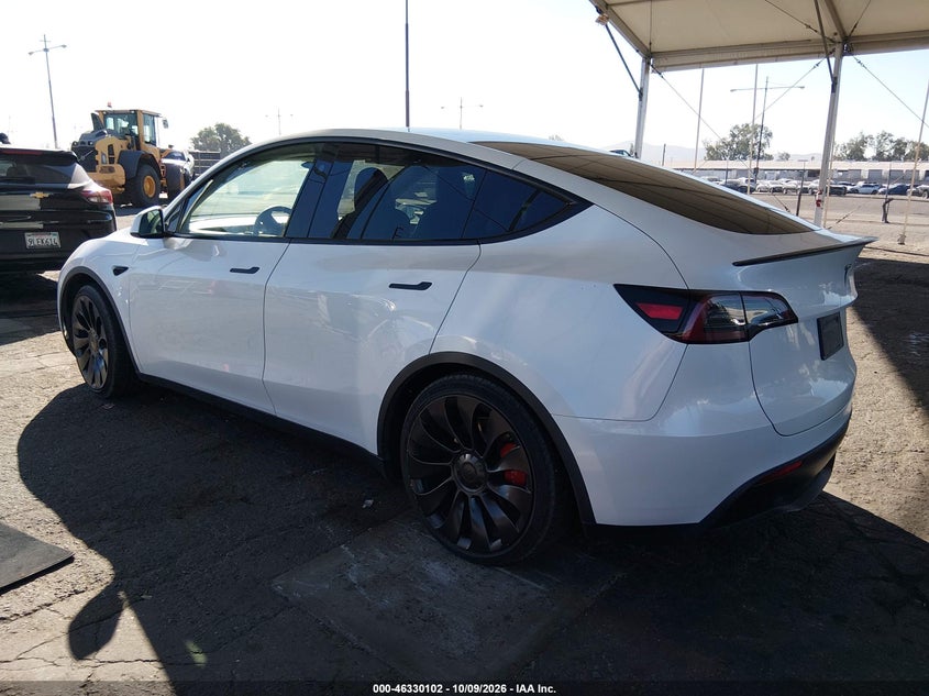 Vin: 7saygdef0rf051096, lot: 46830355, tesla model y performance dual motor all-wheel drive 20243