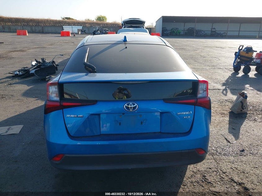 TOYOTA PRIUS - zdjęcie 16