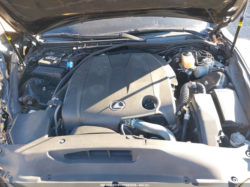 2014 LEXUS IS 250 · Фото 10