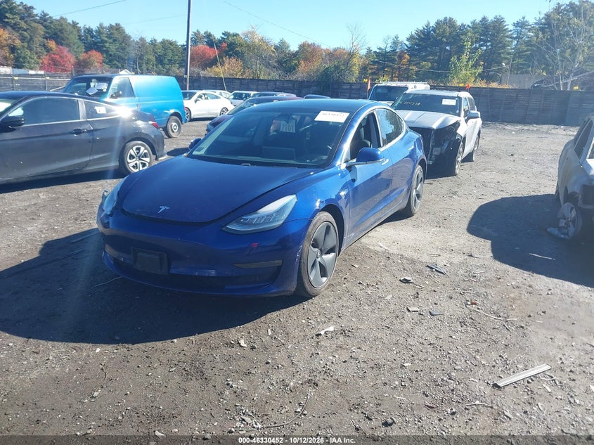TESLA MODEL 3 - zdjęcie 2