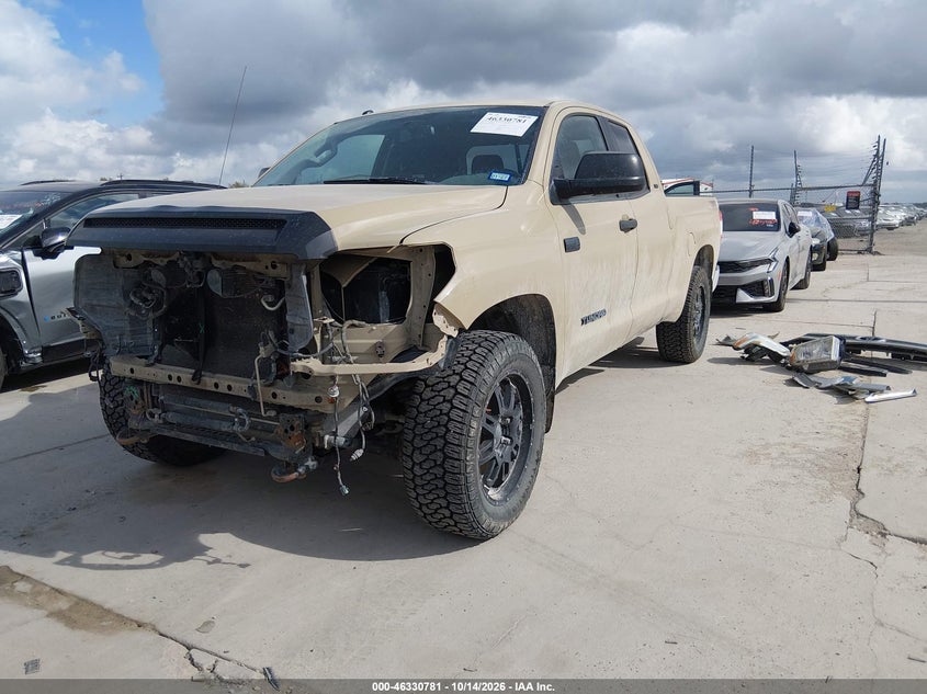 2017 Toyota Tundra Sr5 5.7L V8, Unknown, IAAI, VIN 5TFUW5F16HX609450 — photo 2