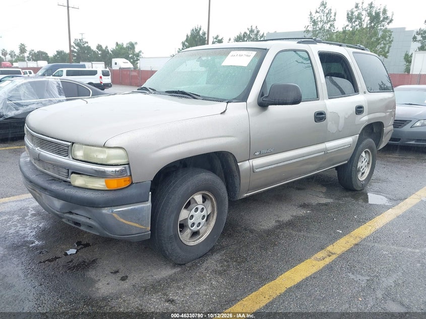 2001 Chevrolet Tahoe Ls, Обычный износ, IAAI, VIN 1GNEC13T51R210316 — фото 2