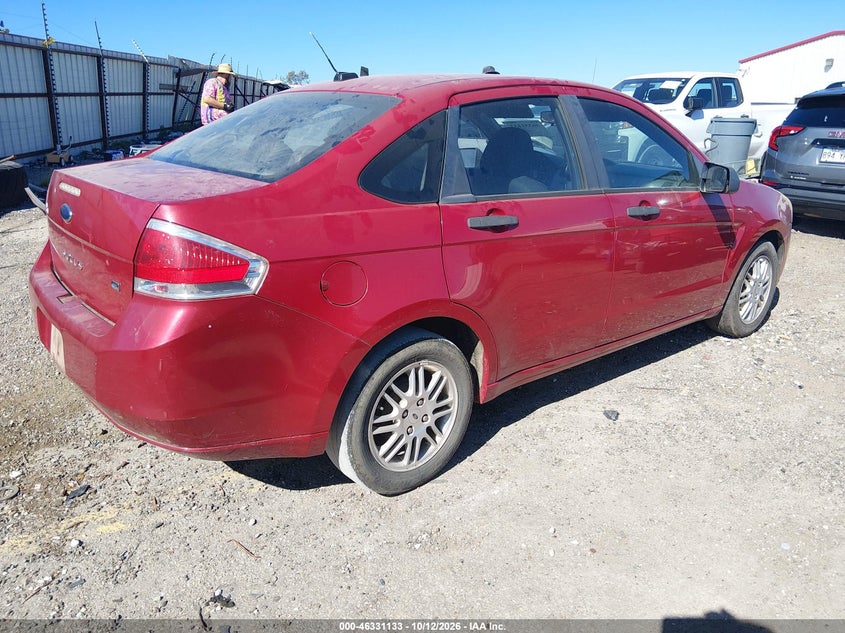 Vin: 1fahp3fn5aw111795, lot: 46831386, ford focus se 20104