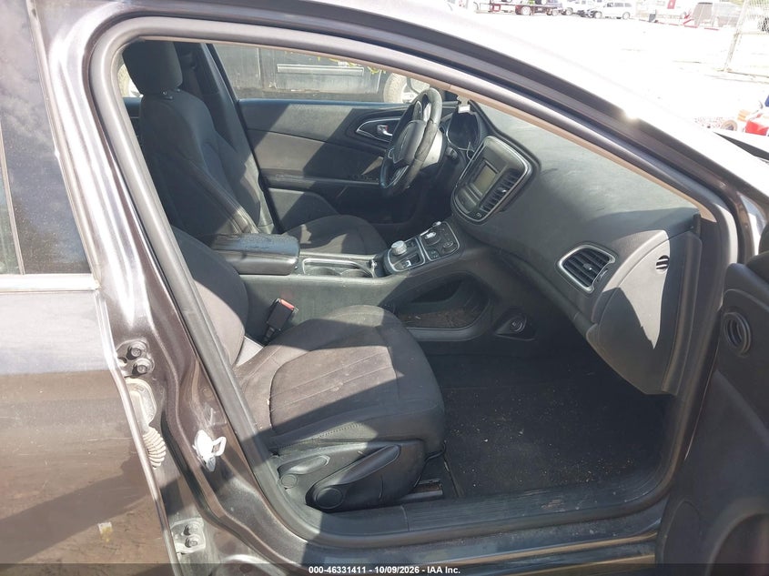 CHRYSLER 200 2015 VIN 1C3CCCAB5FN720559