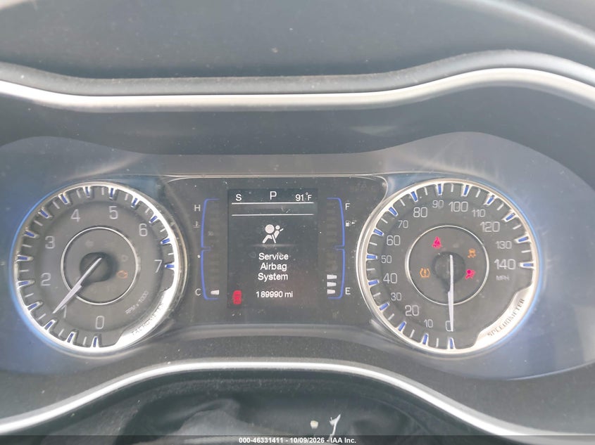 CHRYSLER 200 2015 VIN 1C3CCCAB5FN720559