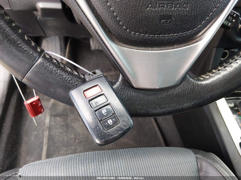 2015 TOYOTA COROLLA S PLUS · Фото 11