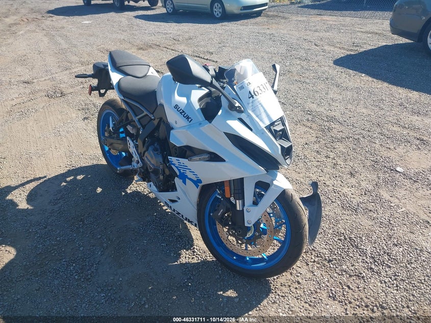 2026 Suzuki GSX800 F