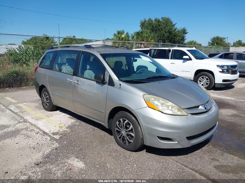 2006 TOYOTA SIENNA CE