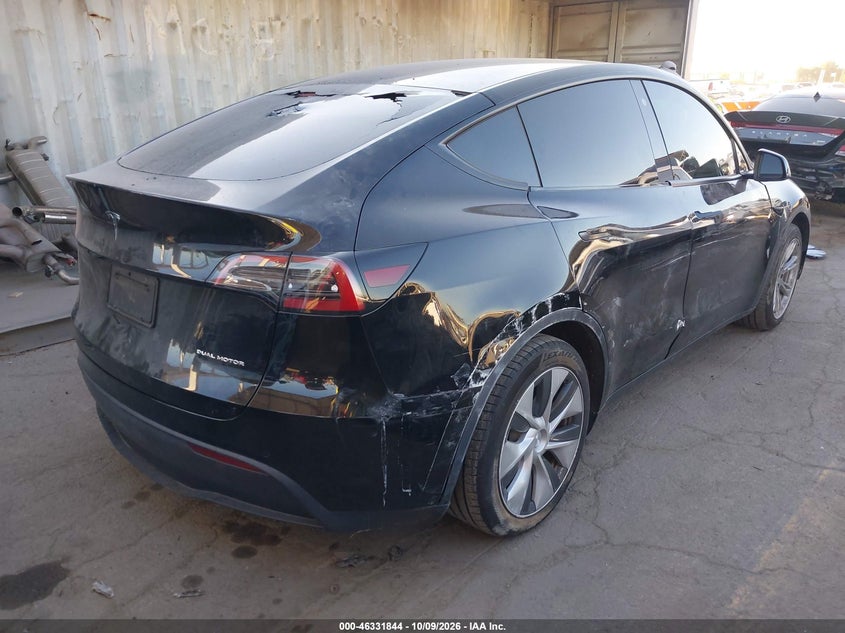 Vin: 7saygaee0nf486796, lot: 46832097, tesla model y long range dual motor all-wheel drive 20224
