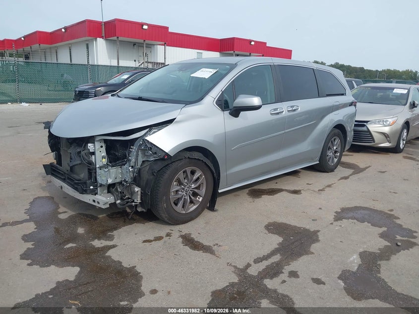 Vin: 5tdyrkec5ps139829, lot: 46832235, toyota sienna xle 20232