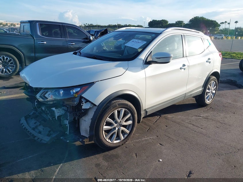 Vin: jn1bj1cv8lw543393, lot: 46832330, nissan rogue sport sv fwd xtronic cvt 20202