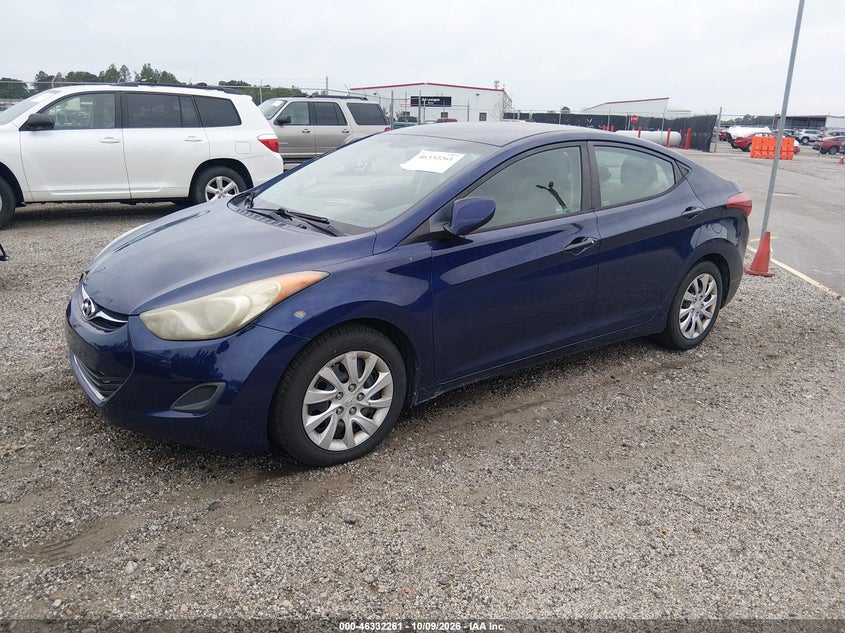 2012 Hyundai Elantra Gls, Normal Wear & Tear, IAAI, VIN 5NPDH4AE9CH122746 — photo 2