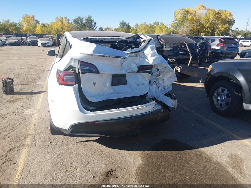 Vin: 7saygdef1pf778082, lot: 46832670, tesla model y performance dual motor all-wheel drive 20233