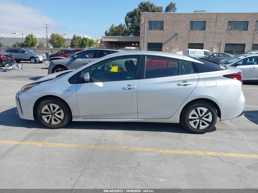 TOYOTA PRIUS - zdjęcie 14