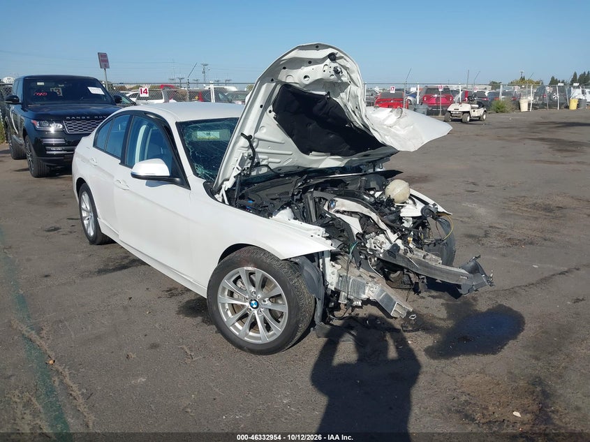 Vin: wba8e1g32hnu15813, lot: 46833207, bmw 320i 2017 img_1
