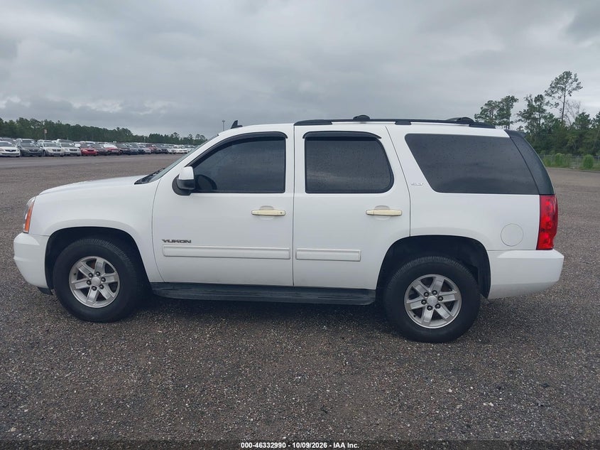2013 GMC YUKON SLT · Photo 14