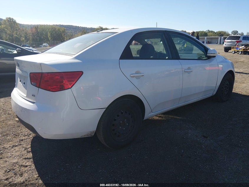 Vin: knafu4a26b5392359, lot: 46833445, kia forte ex 20114