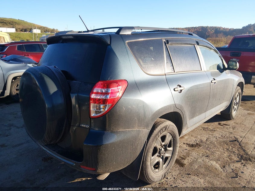 2012 TOYOTA RAV4 · Фото 4