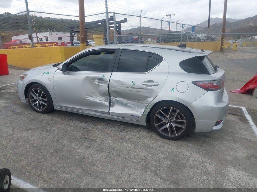LEXUS CT 200H - zdjęcie 14