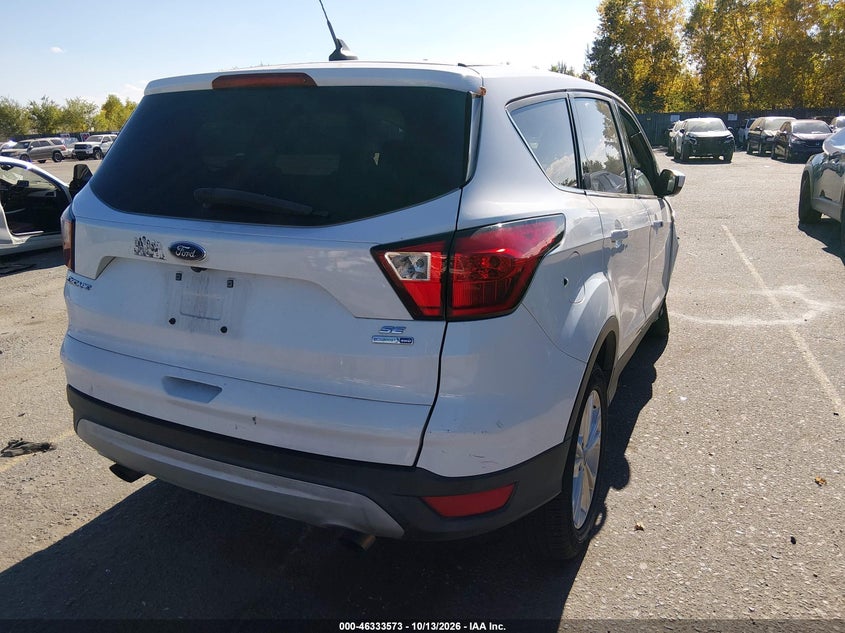 Vin: 1fmcu9gd1kub91224, lot: 46833826, ford escape se 20194
