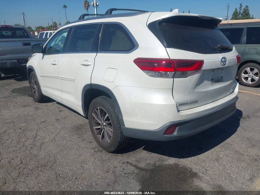 TOYOTA HIGHLANDER - zdjęcie 3