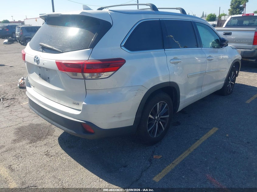 TOYOTA HIGHLANDER - zdjęcie 4