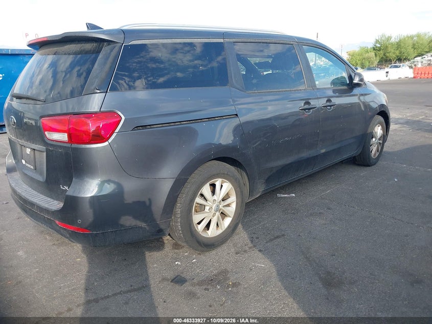 2016 KIA SEDONA LX · Photo 4