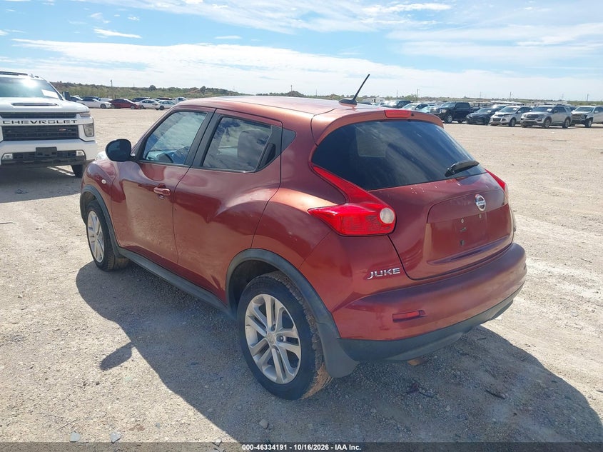 2011 NISSAN JUKE SV · Фото 3