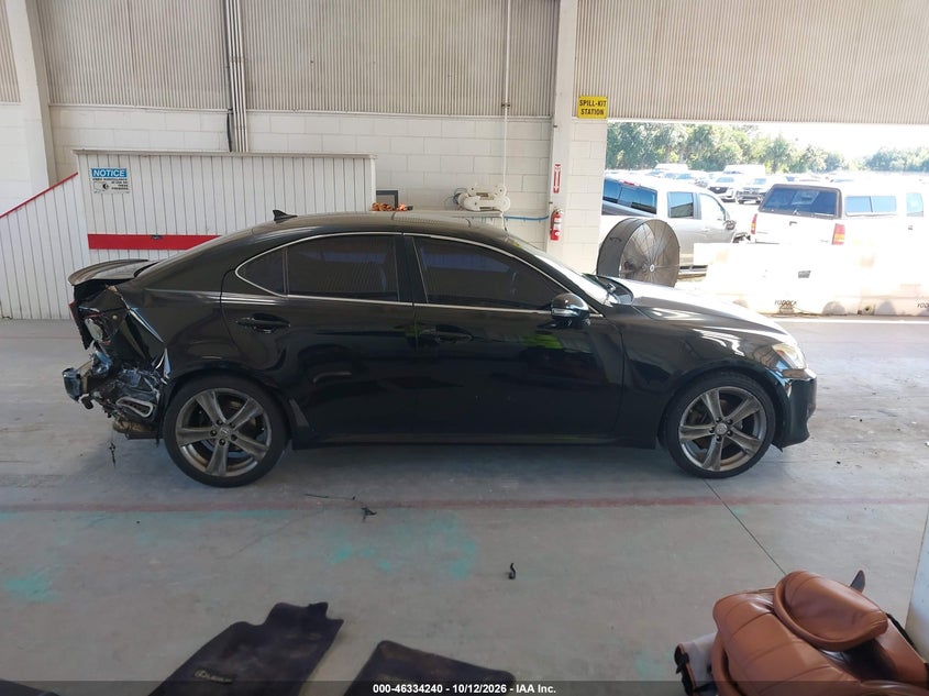 2012 LEXUS IS 250 · Фото 14