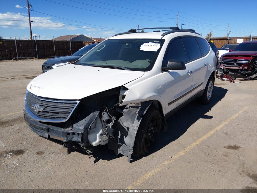 2013 Chevrolet Traverse Ls, Right Front, IAAI, VIN 1GNKVFKD3DJ156537 — photo 2