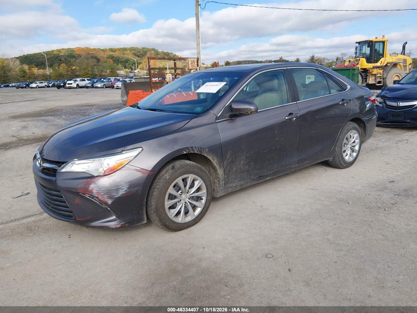 TOYOTA CAMRY - zdjęcie 2
