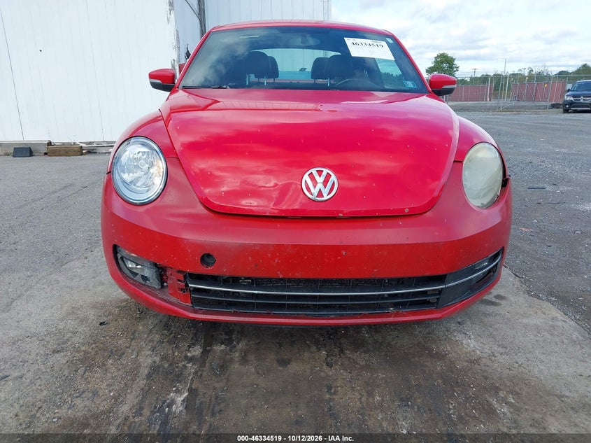 2013 VOLKSWAGEN BEETLE 2.5L · Фото 6