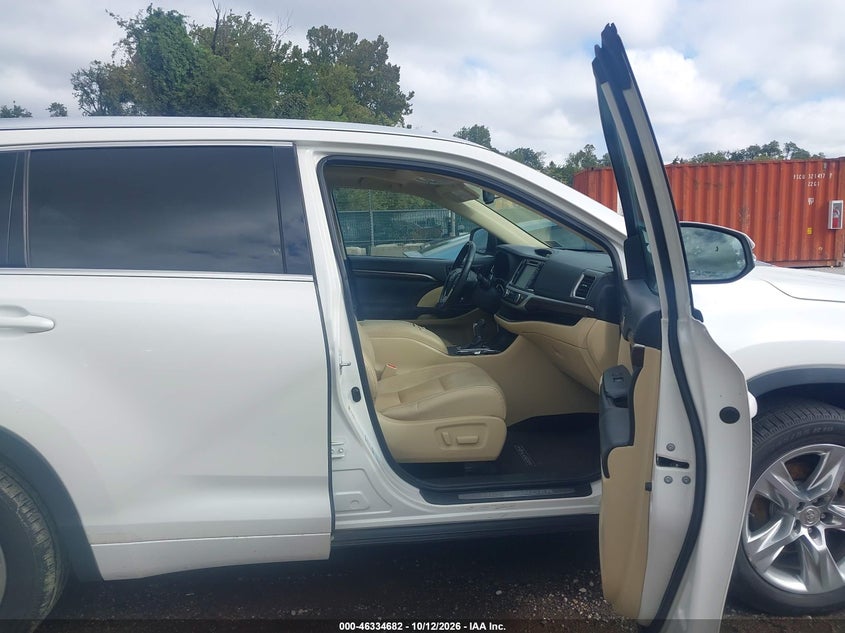 2015 TOYOTA HIGHLANDER LIMITED PLATINUM V6 · Фото 5
