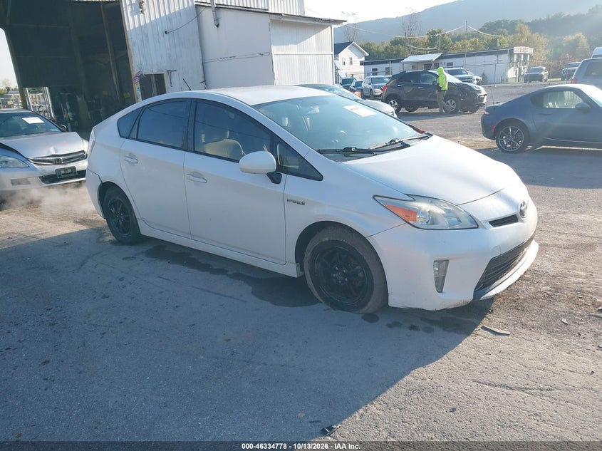 2012 TOYOTA PRIUS TWO